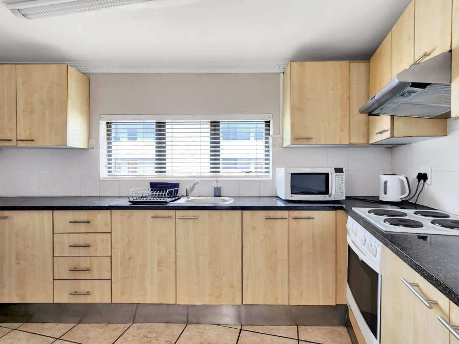 0 Bedroom Property for Sale in Sea Point Western Cape